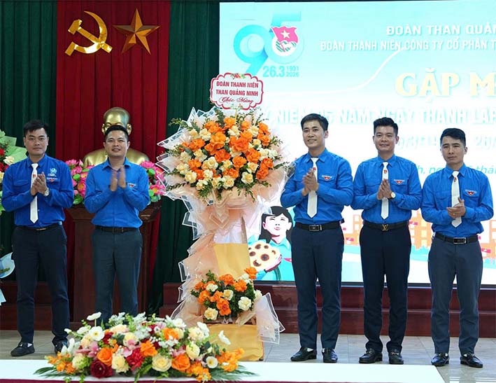 Đoàn Thanh niên Công ty tổ chức gặp mặt kỷ niệm 95 năm Ngày thành lập Đoàn Thanh niên Cộng sản Hồ Chí Minh